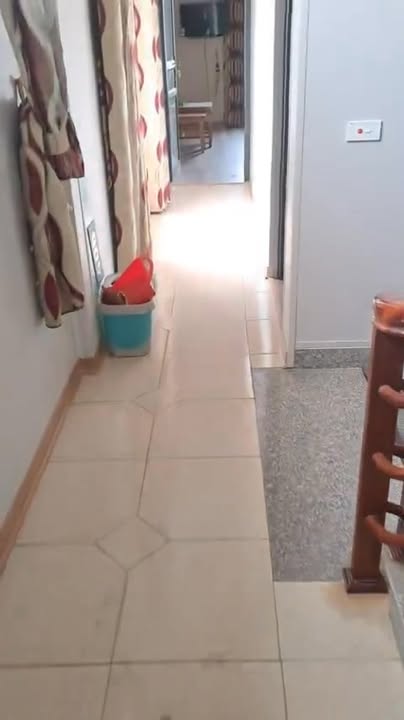 Nhà cho thuê 5 tầng tại Ngõ 10, đường Nguyễn Tất Thành, Vĩnh Yên - Không gian thoáng mát, giá thỏa thuận!