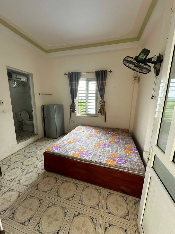 Phòng trọ cho thuê đường Âu Cơ, Vụ Bản 15m² giá 1.8 triệu - Đủ tiện nghi, sẵn sàng ở ngay!