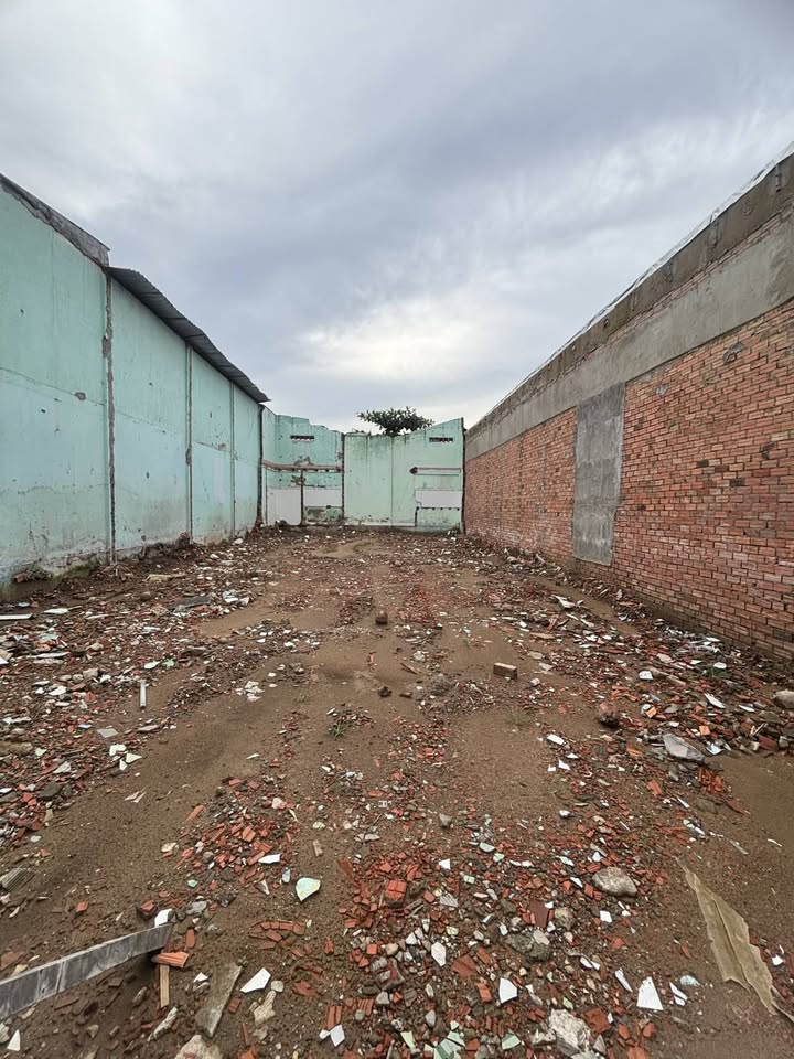 Lô đất Tân Tạo 76m² giá 5.2 tỷ - Đầu tư sinh lời ngay!