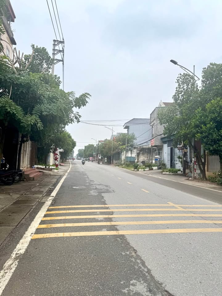 Đất nền phường Minh Nông, Việt Trì 118m² giá 2.1 tỷ - Vị trí trung tâm thuận lợi!