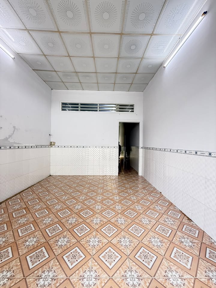 Nhà cho thuê mặt tiền đường Ngô Quyền, 120m² giá 4 triệu - Phù hợp kinh doanh hoặc ở ngay!