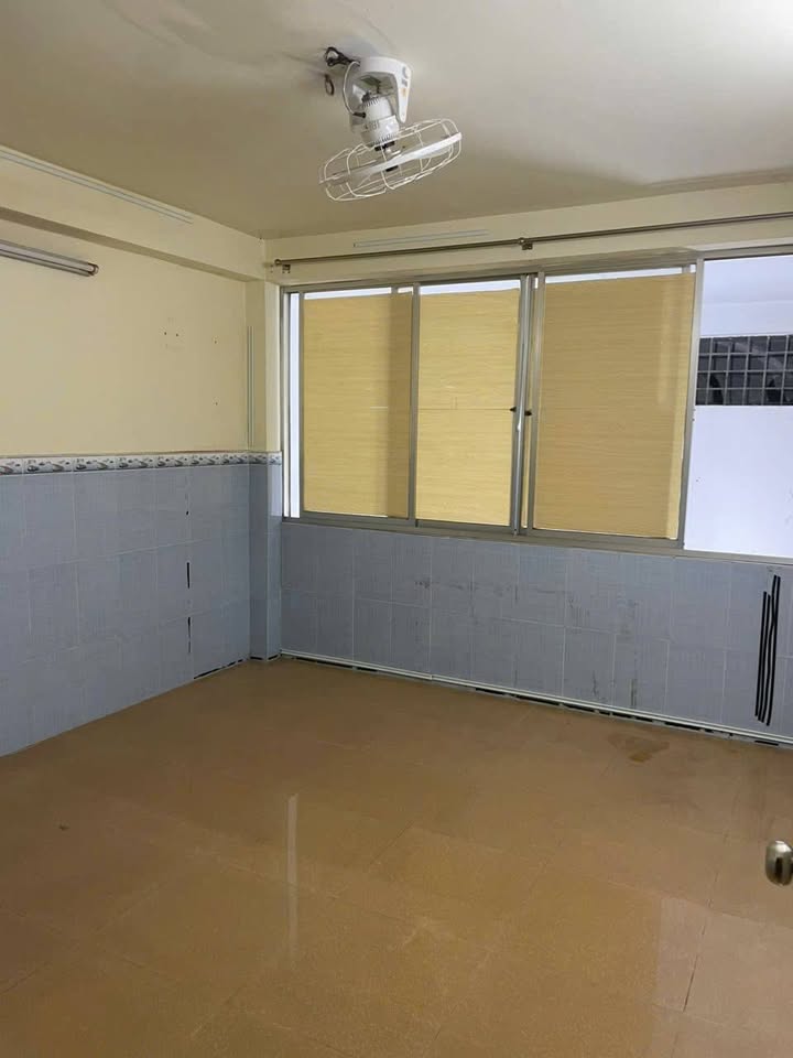 Nhà Mặt Tiền Nguyễn Văn Luông Quận 6 Diện Tích 57m² Giá 18 triệu - Phù Hợp Kinh Doanh Đa Ngành