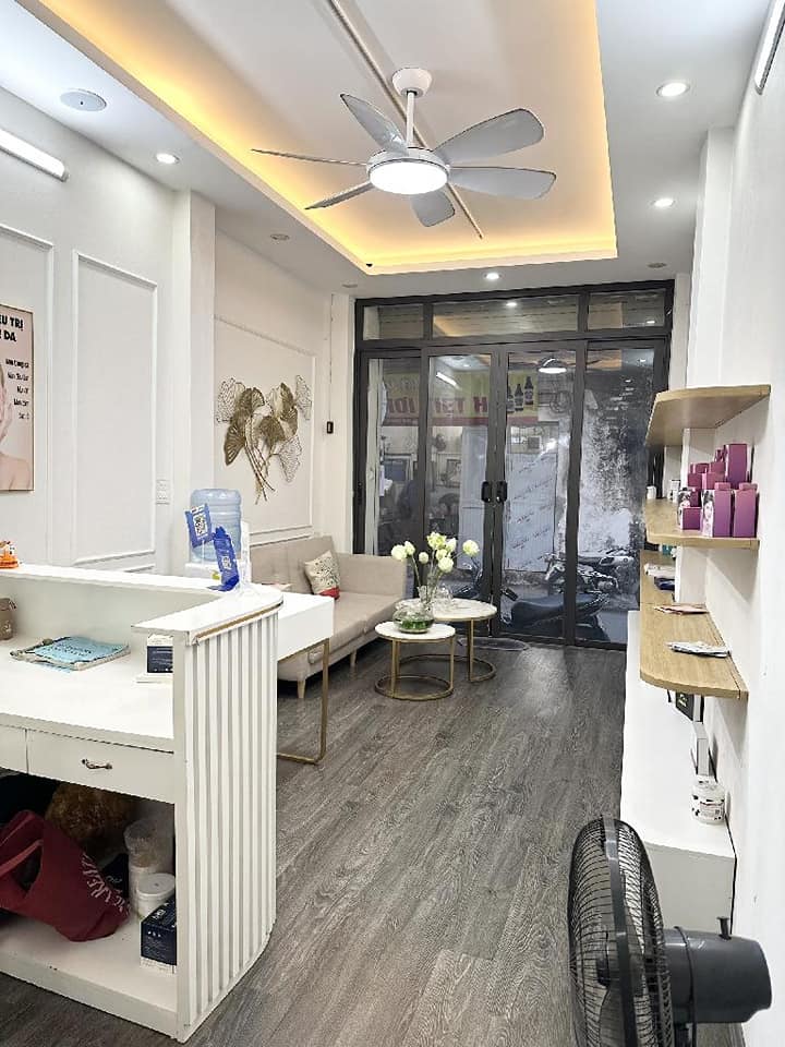 Bán nhà ngõ 521 Trương Định, Hoàng Mai 35m² giá 7.1 tỷ - Kinh doanh sầm uất, ô tô tránh!