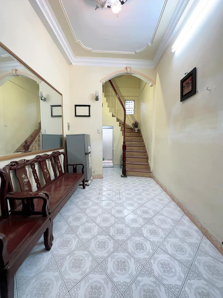 Nhà 4 tầng tại Ngõ 151 Nguyễn Đức Cảnh, Hoàng Mai - Diện tích 18m², giá 1.76 tỷ, bán gấp!