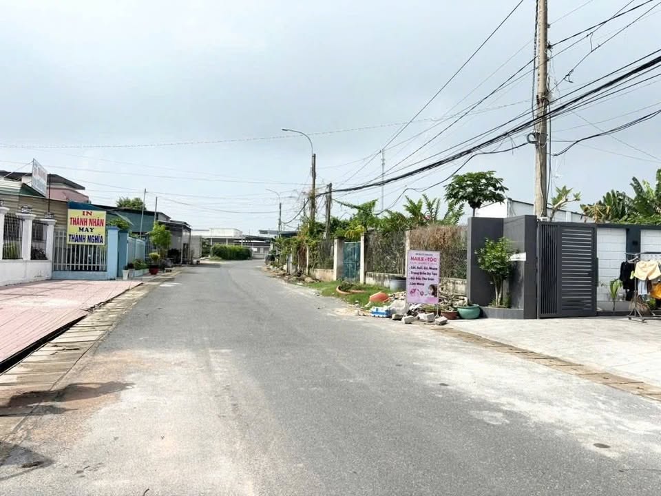 Đất nền tại đường Ngô Gia Tự, Long Điền, Bà Rịa - Vũng Tàu, 213m² giá 2.3 tỷ - Sổ riêng chính chủ!