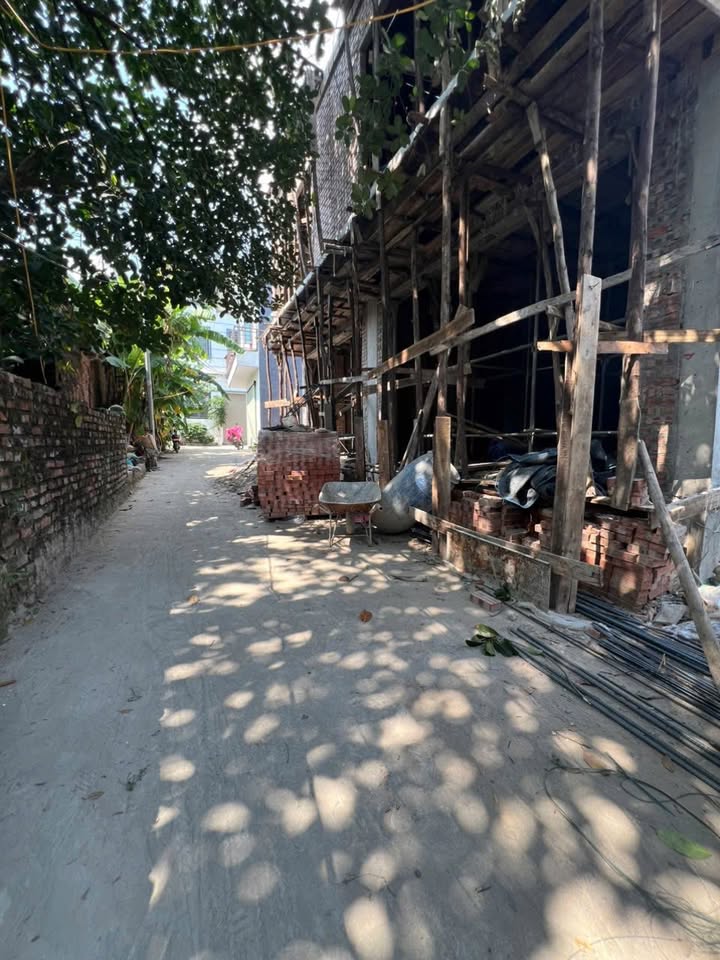 Nhà phố Vân Côn, Hoài Đức 47m² giá thỏa thuận - Ô tô tải đỗ cửa, 4 phòng ngủ rộng rãi!