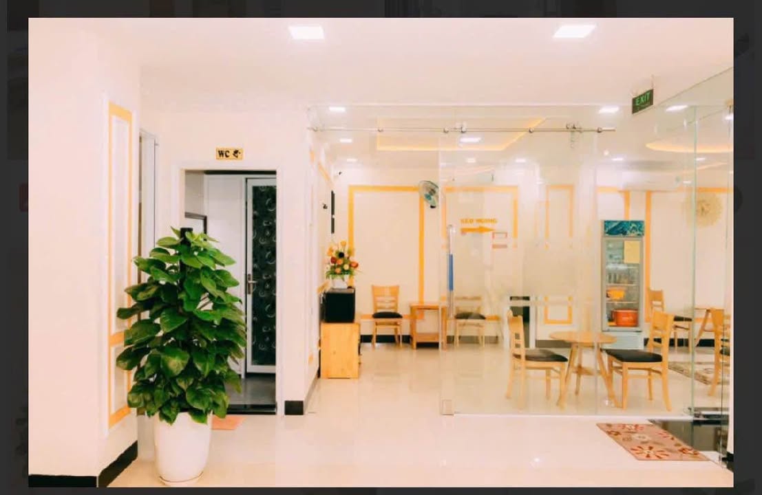 Khách Sạn Mặt Tiền Phường Hải Cảng Quy Nhơn 200m² giá 20 tỷ - Đầu tư sinh lời ngay!