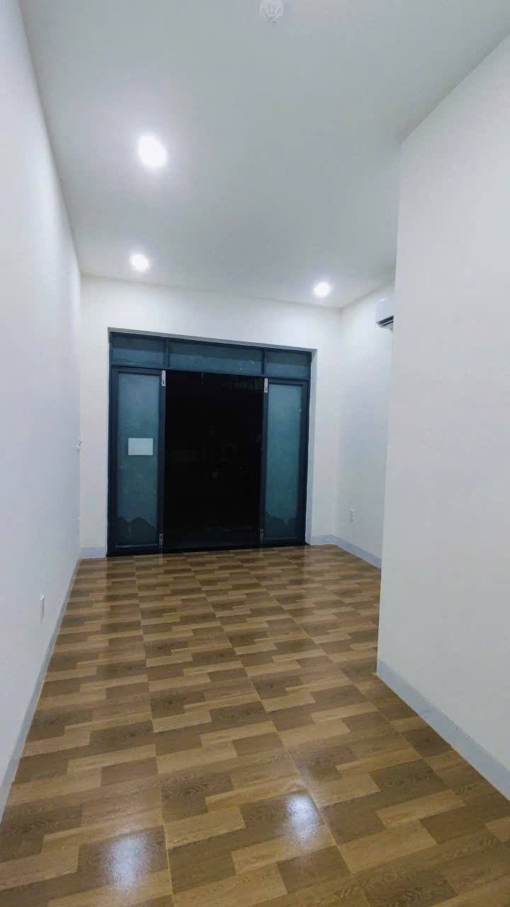 Cho thuê mặt bằng kinh doanh tại 4 Nguyễn Thị Cận, Đà Nẵng - Phù hợp mọi mô hình kinh doanh