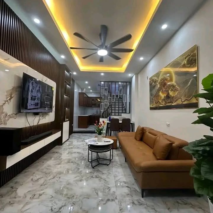 Nhà liền kề Hàm Nghi 36m² giá 10.5 tỷ - Không gian sống lý tưởng tại Nam Từ Liêm!
