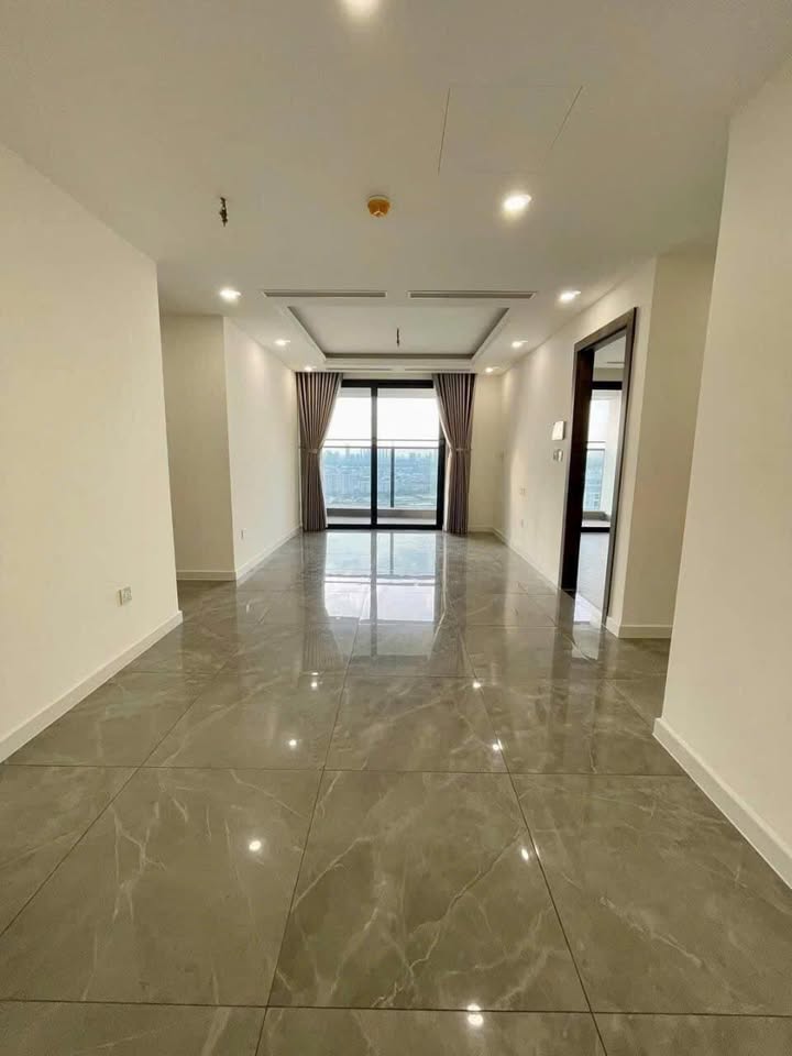 Căn hộ Sunshine Diamond River 110m² giá 13 triệu - View đẹp, sẵn sàng vào ở!