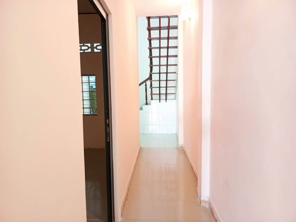 Nhà nguyên căn cho thuê mặt tiền Trần Quang Diệu, 100m² - Kinh doanh thuận lợi!
