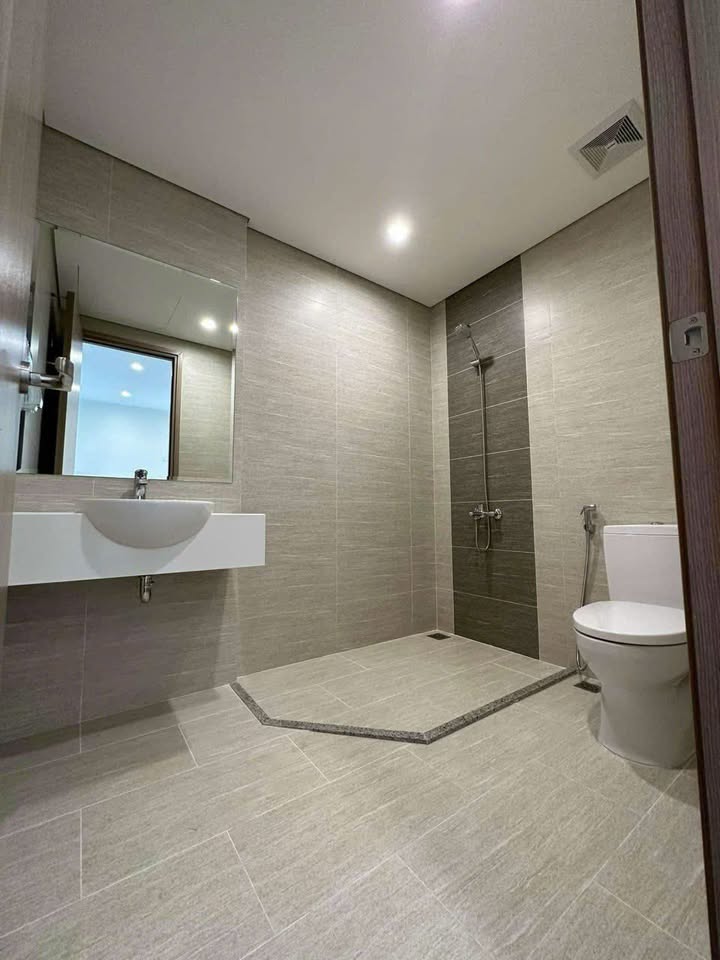 Căn hộ nhỏ cho thuê tại Tòa SA5, Tây Mỗ, 25m² - Giá thỏa thuận hấp dẫn!