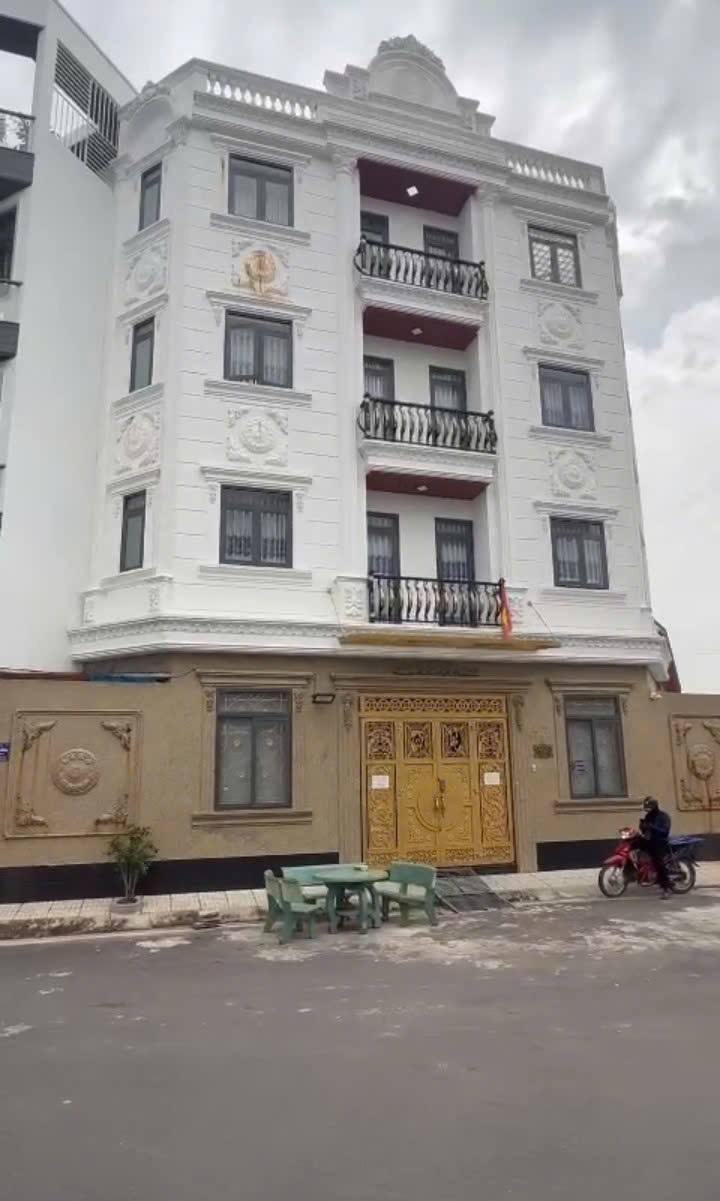 Biệt thự cho thuê tại Bình Trị Đông A, quận Bình Tân 96m² giá chỉ 21.9 triệu - Nội thất cao cấp!