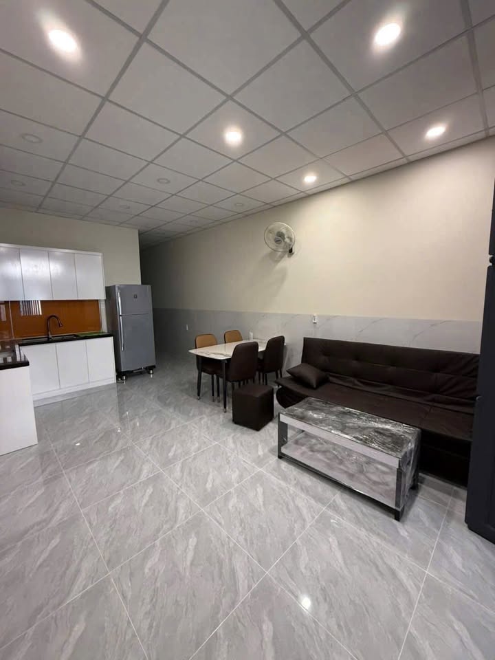 Nhà nguyên căn cho thuê hẻm 54 Phạm Hùng, 64m² giá 12 triệu - Dọn vào ở ngay!