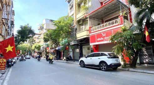 Nhà 4 tầng mặt phố Thụy Khuê 35m² giá 16.5 tỷ - Đầu tư sinh lời ngay!