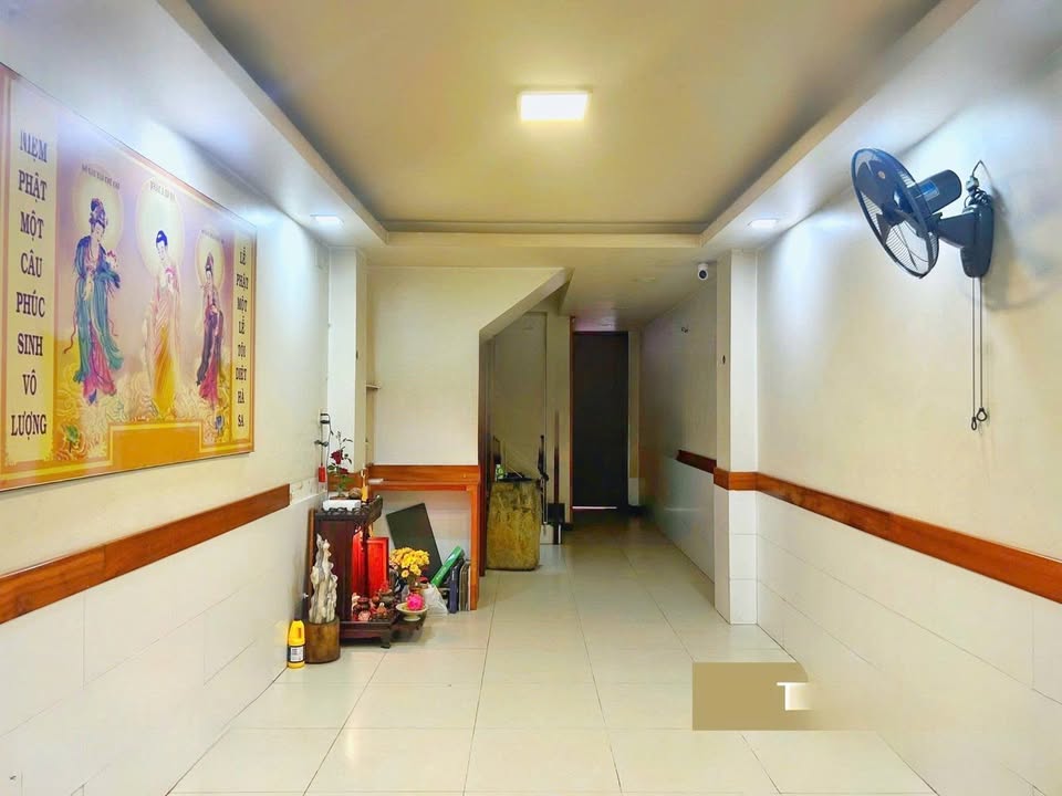 Nhà nguyên căn đường Tô Hiến Thành, Quận 10 - Diện tích 550m², đầy đủ nội thất, cho thuê ngay!