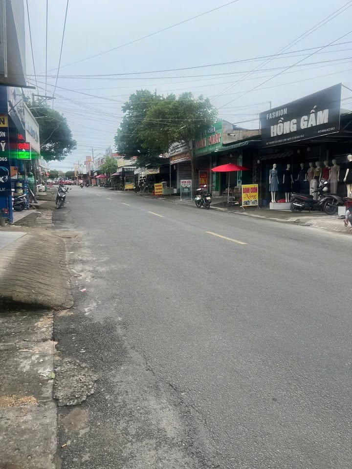 Nhà mặt tiền chợ Phú Thọ, Nguyễn Phúc Chu, 152m² giá 7.5 tỷ - Kinh doanh sầm uất!