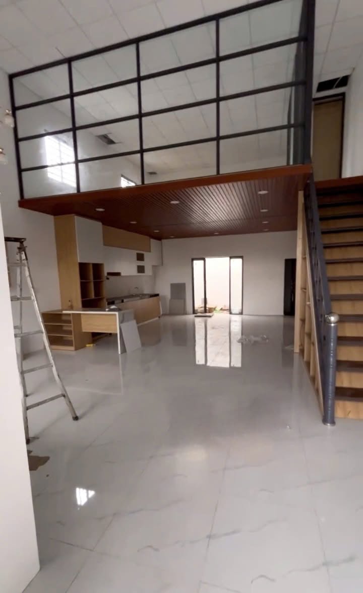 Nhà gác lửng mới xây tại Bến Lức 105m² giá chỉ 1.35 tỷ - Sổ hồng chính chủ!