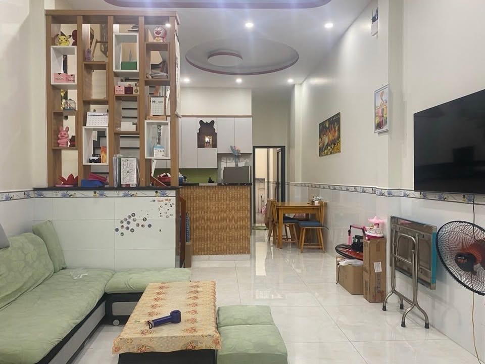 Nhà riêng Thạnh Xuân 40, Q12 68.88m² giá 4.9 tỷ - Sổ hồng đẹp, hẻm xe hơi!