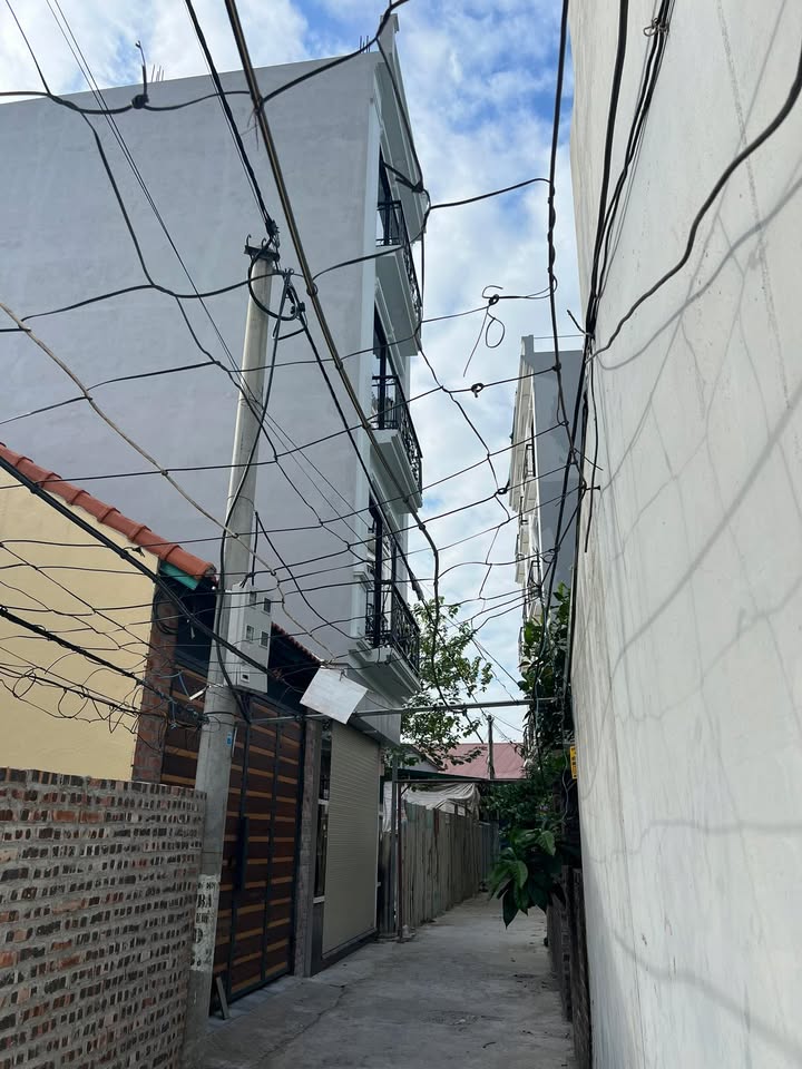 Nhà 4 tầng mới xây tại Thôn Khúc Thủy, Thanh Oai - Diện tích 53,5m², sổ đỏ chính chủ