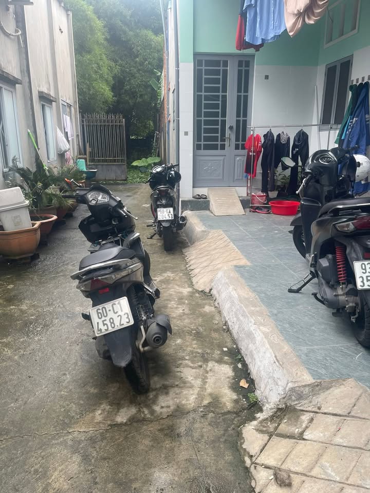 Nhà cho thuê KDC Hiệp Thành 2, Thủ Dầu Một - Giá 3.8 triệu/tháng, sẵn sàng vào ở ngay!