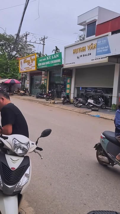 FrontHouse Lục Nam 362m² giá 10 tỷ - Kinh doanh ngay tại phố chợ!