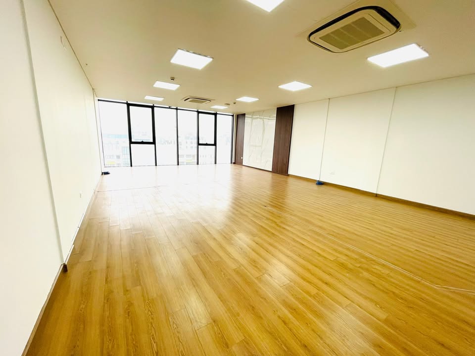 Văn phòng cho thuê tại quận Cầu Giấy 85m² giá 14 triệu - Vị trí trung tâm tiện ích