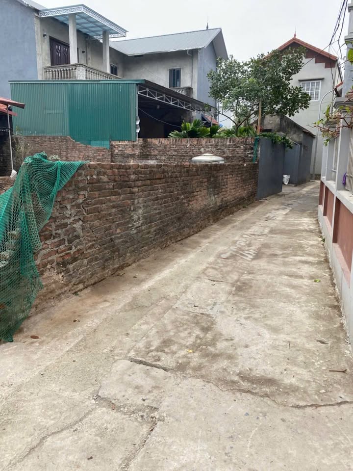 Đất thổ cư lô góc Song Phương, Hoài Đức 66m² giá 6 tỷ - Đường ô tô vào tận nơi!