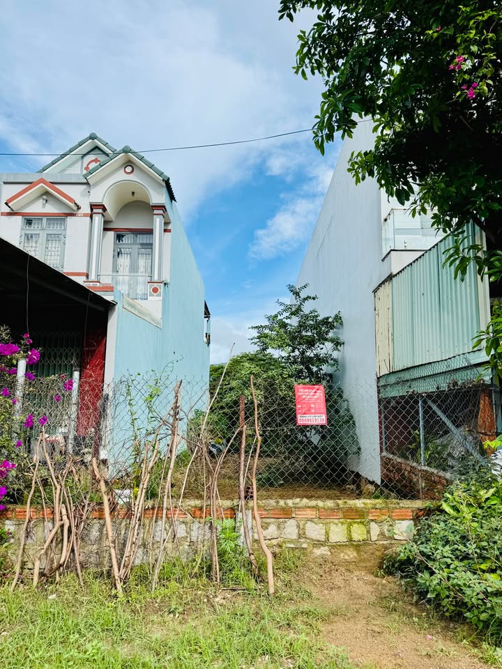 Bán đất đường Âu Cơ Quy Nhơn 100m² giá 2.5 tỷ - Đầu tư sinh lời ngay!