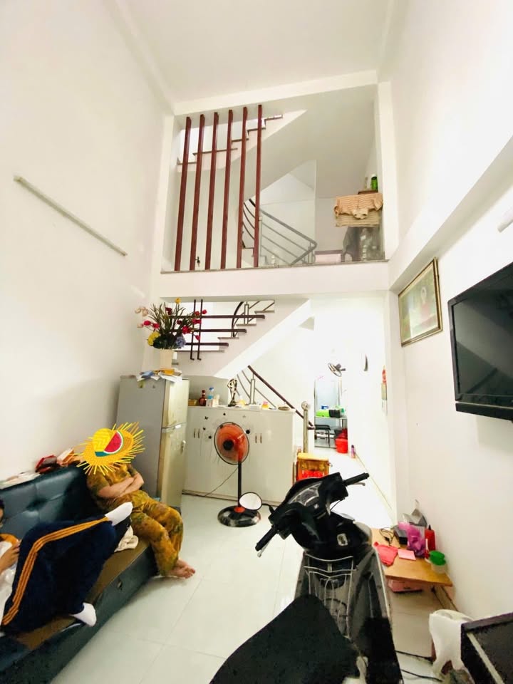 Nhà phố 4 tầng đường Âu Dương Lân, quận 8, 67m² - Sẵn sàng vào ở ngay!