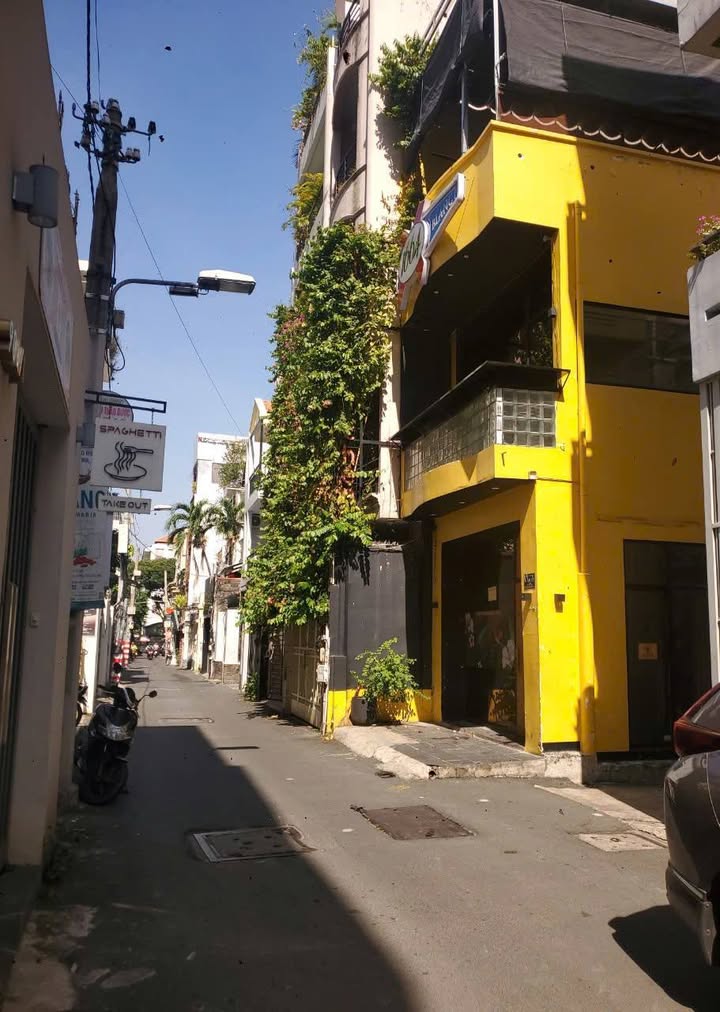 Nhà bán Căn góc đường Cây Điệp, Q1, 64m² giá 28 tỷ - Hàng hiếm chính chủ!