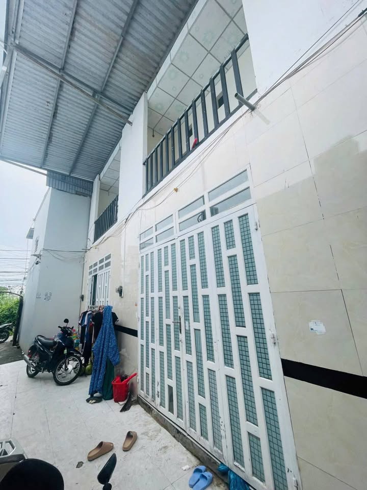 Nhà cho thuê 2 phòng tại Hưng Lợi, Ninh Kiều 72m² chỉ 3.5 triệu - Phù hợp cho gia đình!