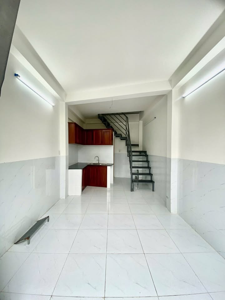 Nhà cho thuê đường Tầm Vu, phường Tân An, 18m² giá 3.5 triệu - Tiện ích đầy đủ, vào ở ngay!