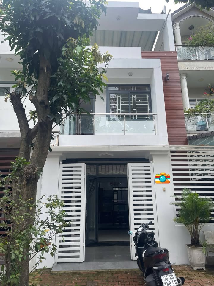 Nhà cho thuê 1 trệt 2 lầu KDC Hiệp Thành 100m² giá 13 triệu - Thích hợp làm văn phòng