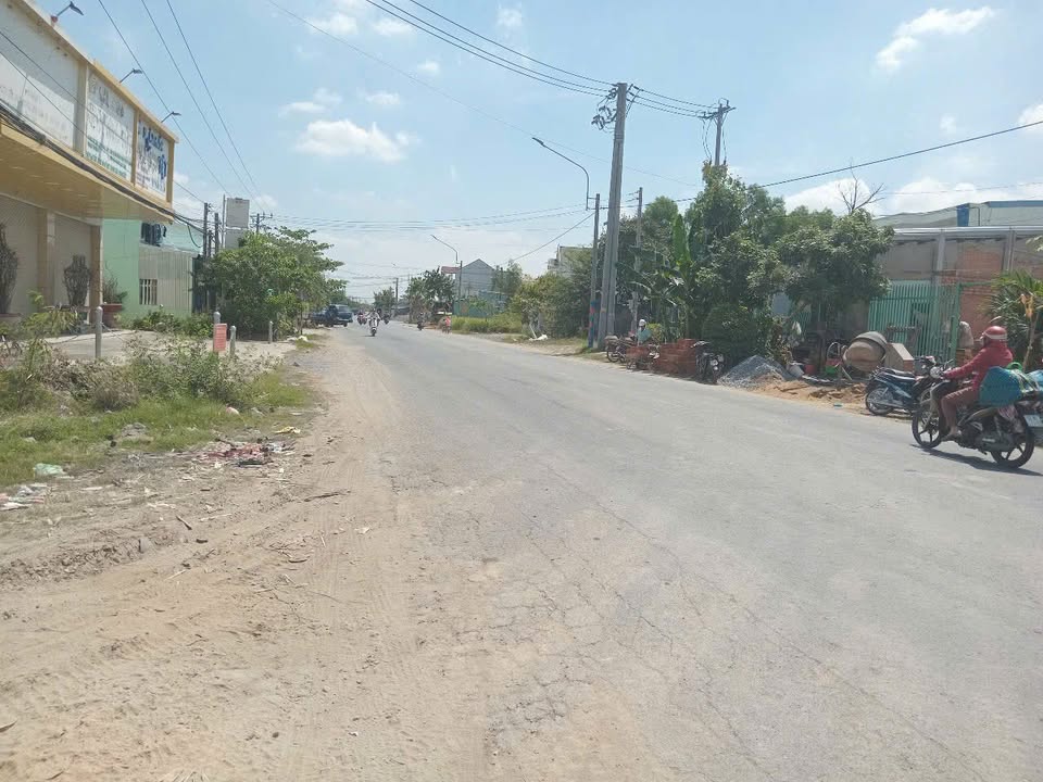 Đất nền 1200m² xã Long Trạch, Cần Đước - Giá cả thỏa thuận, đầu tư sinh lời!