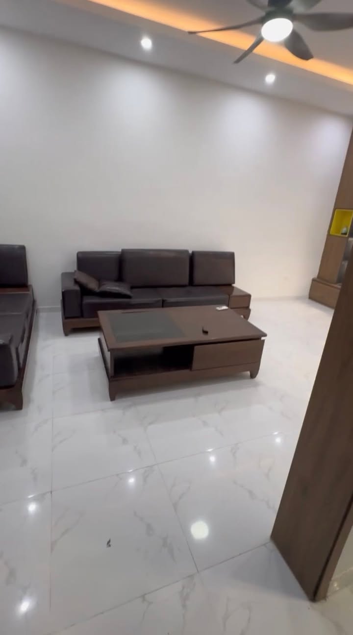 Nhà riêng cho thuê tại Lý Văn Phúc, Ba Đình, 80m² giá 21 triệu - Phù hợp cho gia đình và văn phòng!