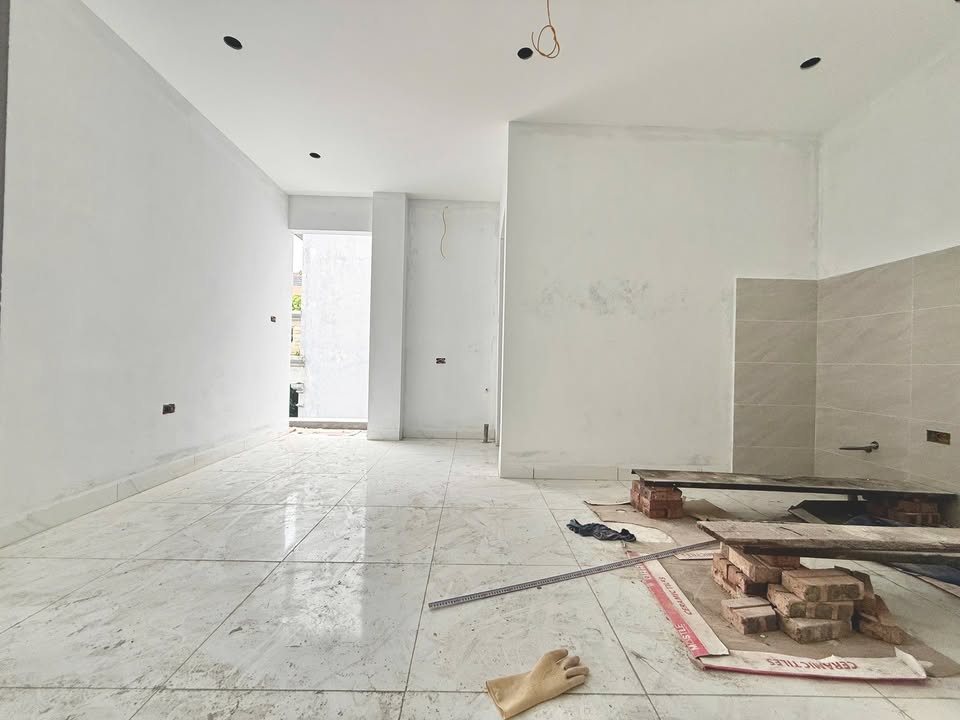 Phòng cho thuê mới tại ngõ 902 Kim Giang 32m² - Giá chỉ 4.2 triệu!