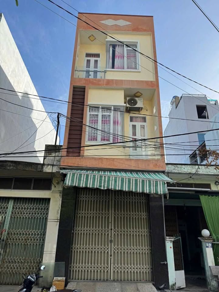 Nhà cho thuê Đường Nguyễn Viết Xuân, Quy Nhơn - Gần bệnh viện Da Liễu và bến xe!