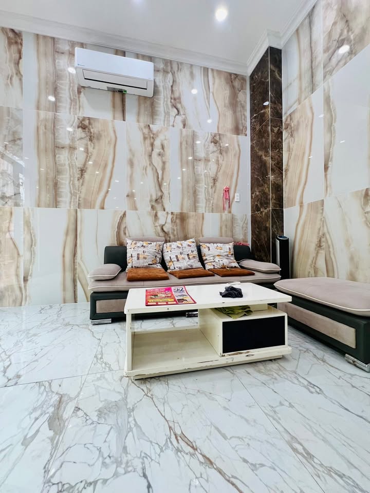 Nhà 4 Mê Mặt Tiền Trần Quốc Toản, Quy Nhơn 50m² giá chỉ 6 tỷ - Cơ hội vàng cho nhà đầu tư!