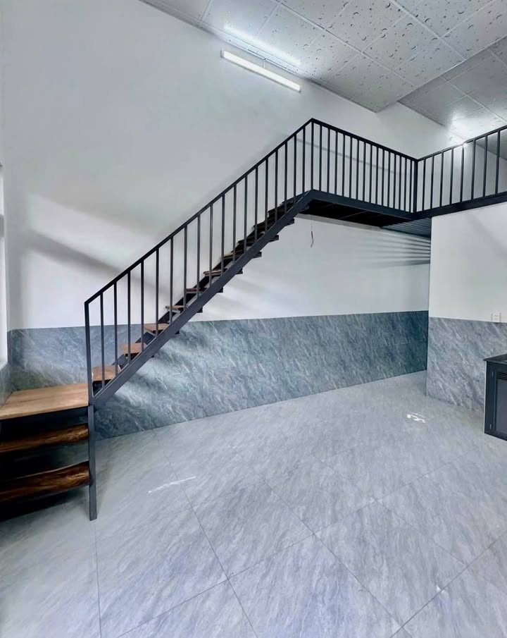 Nhà nguyên căn cho thuê tại Buôn Ma Thuột 1 trệt 1 gác lửng - Phù hợp cho gia đình