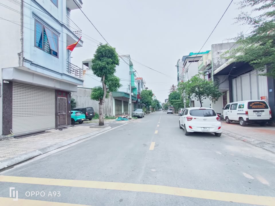 Đất bán tặng nhà cấp 4 tại Liêm Chính, Phủ Lý, Hà Nam - Giá 3.3 tỷ chỉ trong tầm tay!