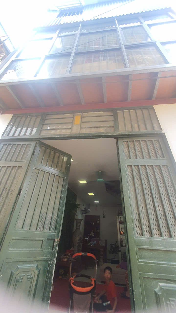 Nhà đẹp 3 tầng tại Liên Ninh, Thanh Trì 43m² giá 5.3 tỷ - Đừng bỏ lỡ!