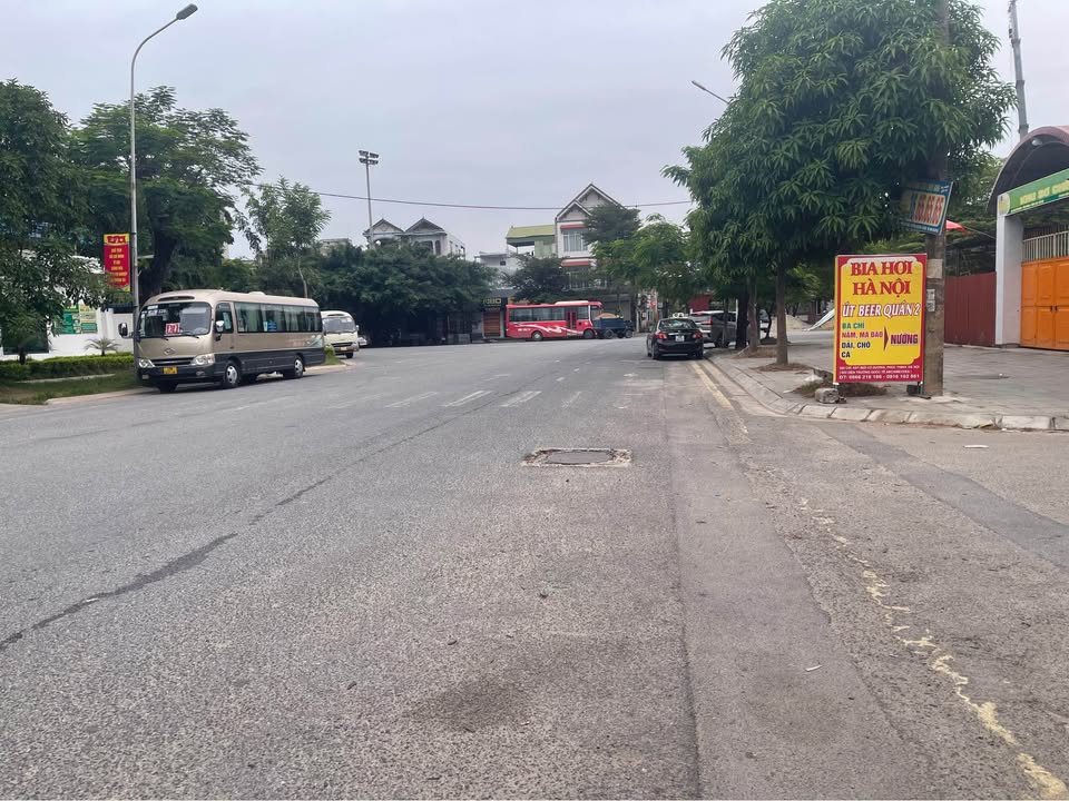 Nhà đẹp Hương Đình, Sóc Sơn 81m² giá 3 tỷ - Tiềm năng kinh doanh lớn!