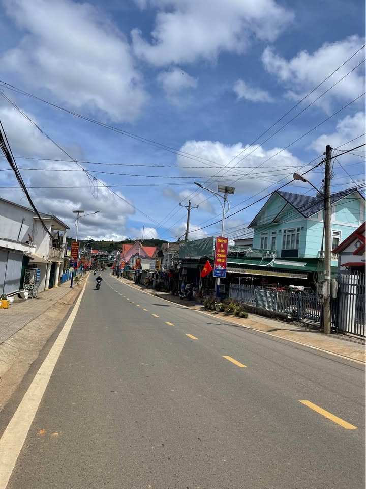 Đất xây dựng Đạ Sar, Lạc Dương 314m² giá 6.5 tỷ - Mặt tiền đường nhựa