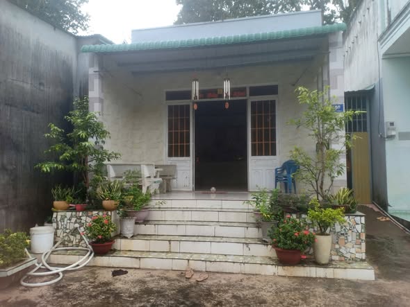 Nhà mặt tiền Quốc Lộ 20, Tân Phú, Đồng Nai 224m² giá 1.6 tỷ - Đầu tư sinh lời ngay!