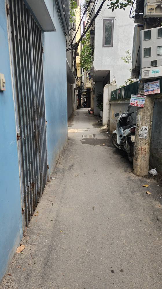 Chung cư mini Cầu Giấy 50m² giá 1.7 tỷ - Nhà thoáng sáng, tiện nghi đầy đủ!