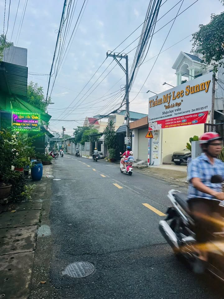 FrontHouse mặt tiền Trần Khánh Dư 76m² giá 3.69 tỷ - Kinh doanh sầm uất!