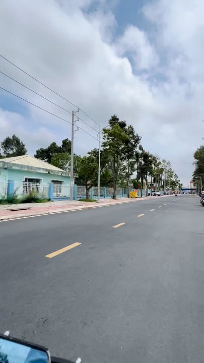 Đất nền liền kề Nguyễn Tử Vân, 90m² giá chỉ 900 triệu - Khu dân cư phát triển mạnh!