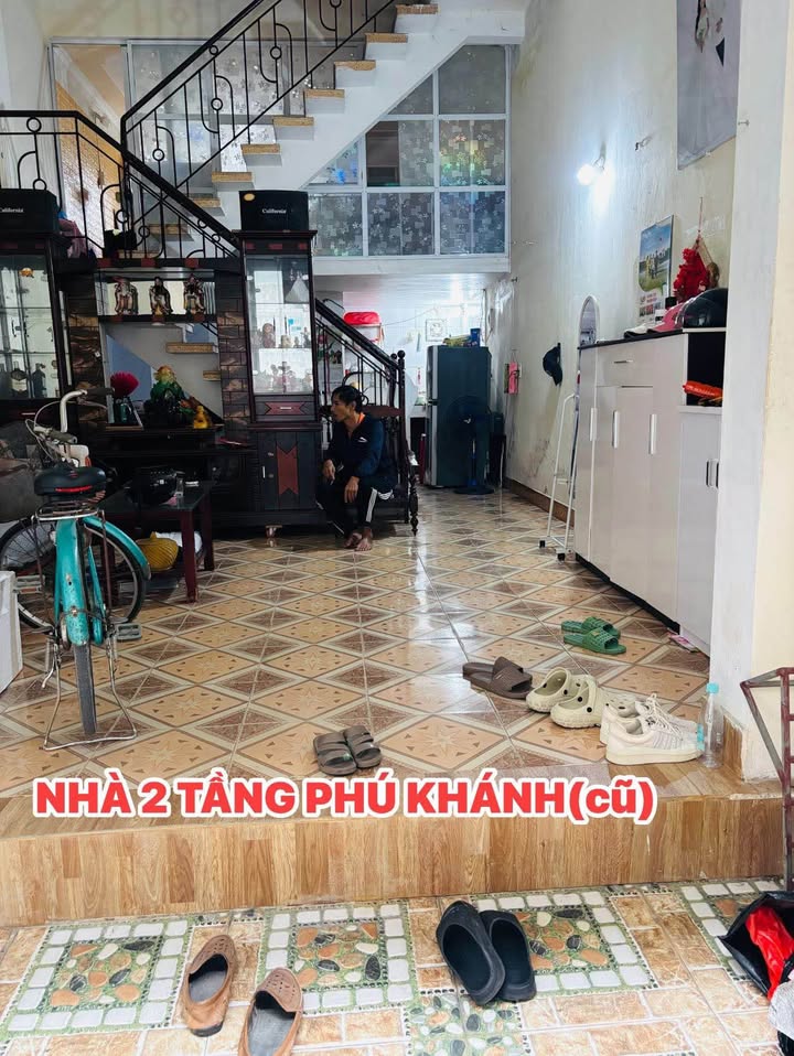 Nhà 2 tầng có gác xép Phú Khánh, Thái Bình 50m² giá 1 tỷ - Thiết kế hiện đại, tiện nghi!