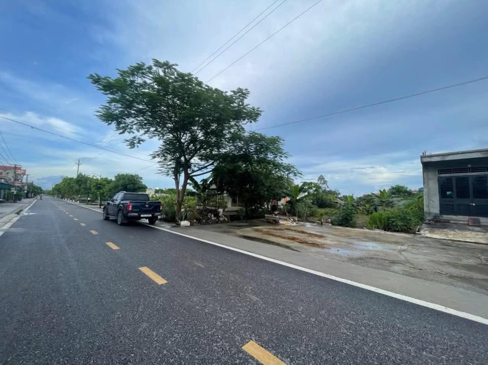 Bán đất mặt đường 7, xã Nam Chính, huyện Tiền Hải - Diện tích 81m² chỉ 1.4 tỷ!